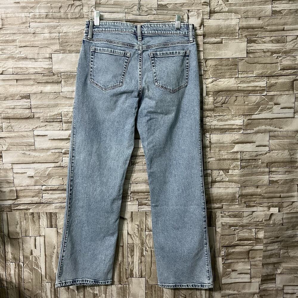 Hollister Jeans Women’s Low Rise Relaxed Straight Size 6Reg w28 wide Leg NWT - Picture 2 of 6
